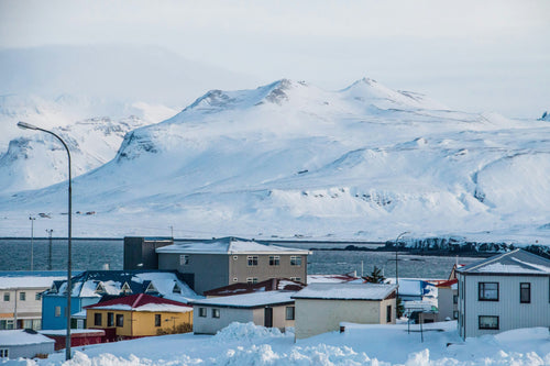 How Long Does It Take to Learn Icelandic?